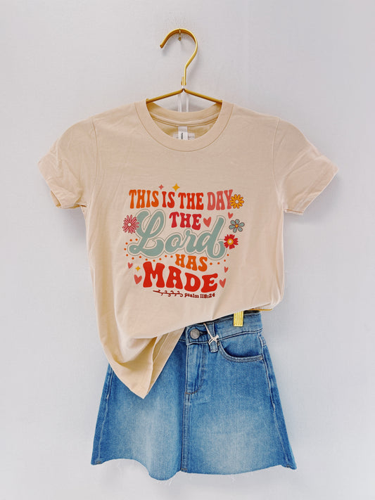 Cream Psalm 118:24 Graphic Tee