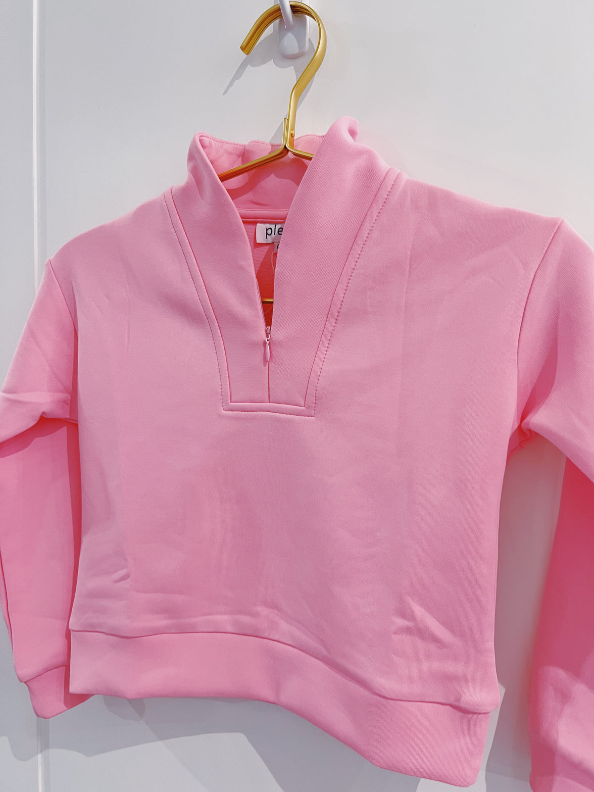 Pleat Bubblegum Liza Pullover