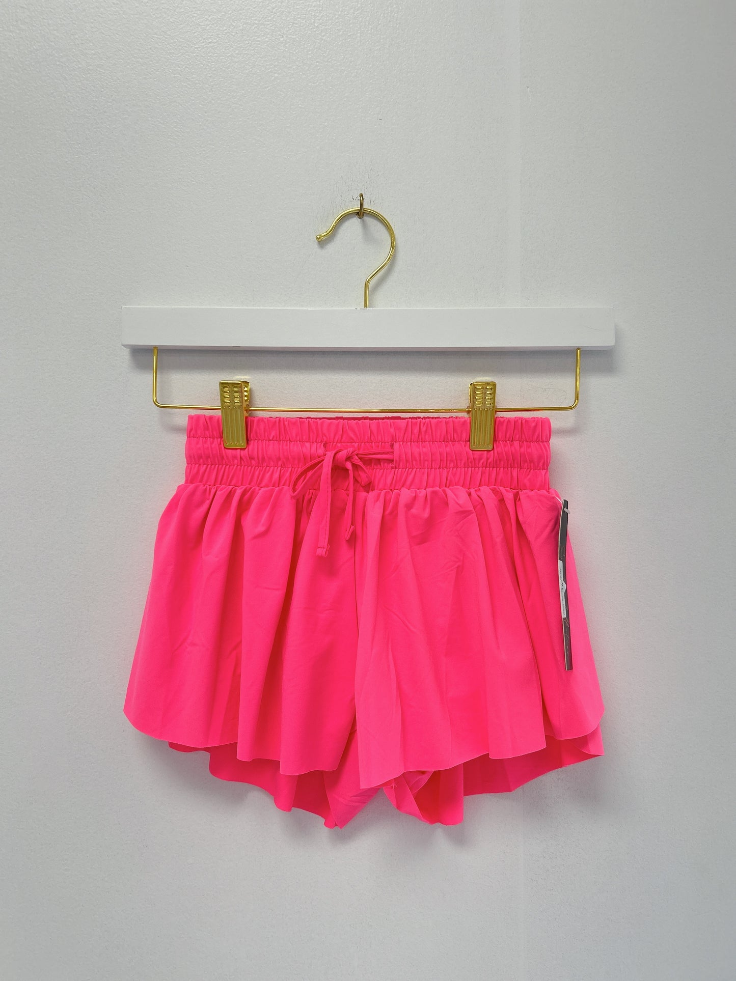 Fly Away Shorts- Coral