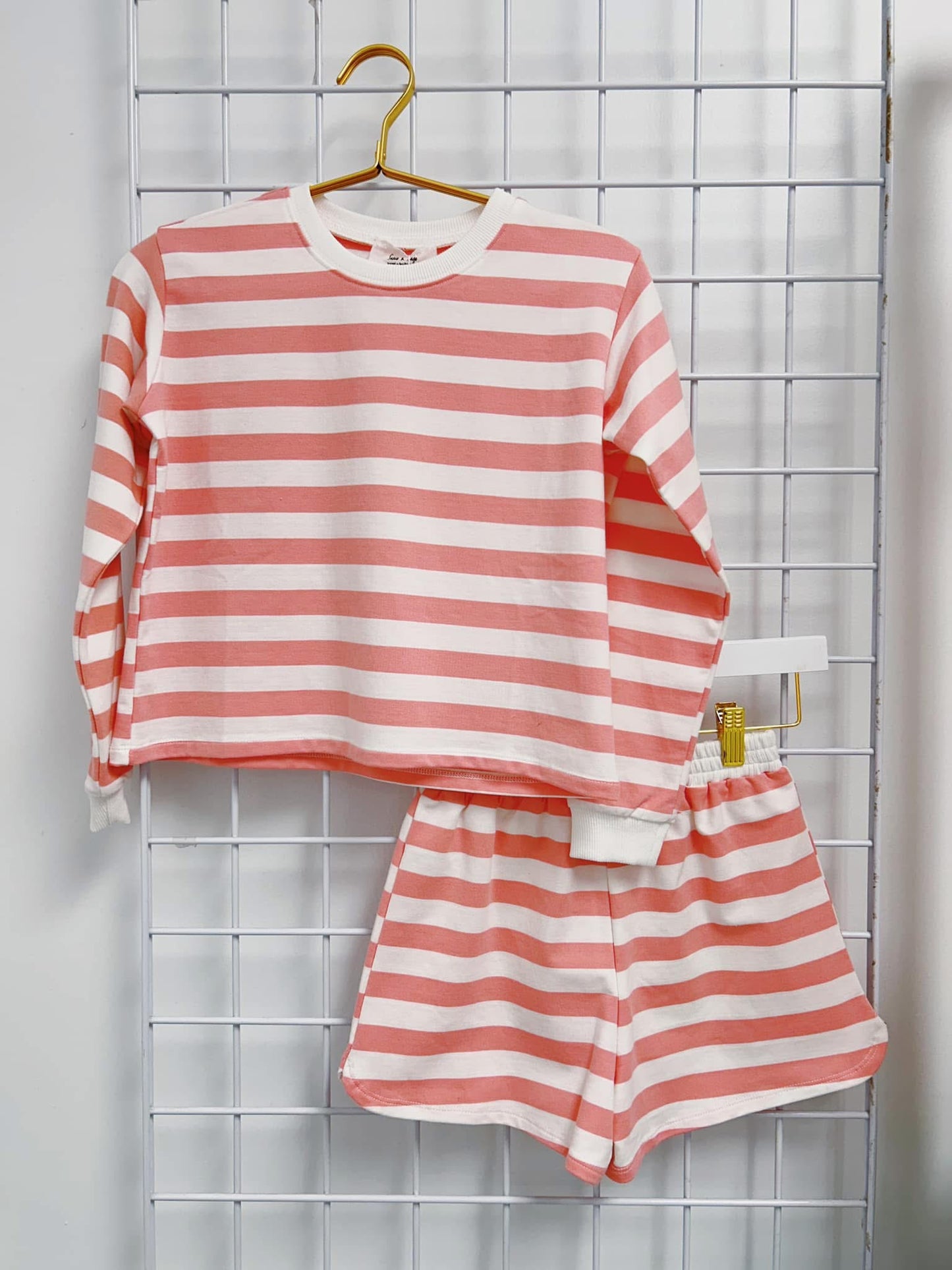 Sadie & Sage Pink/Ivory Striped Pullover