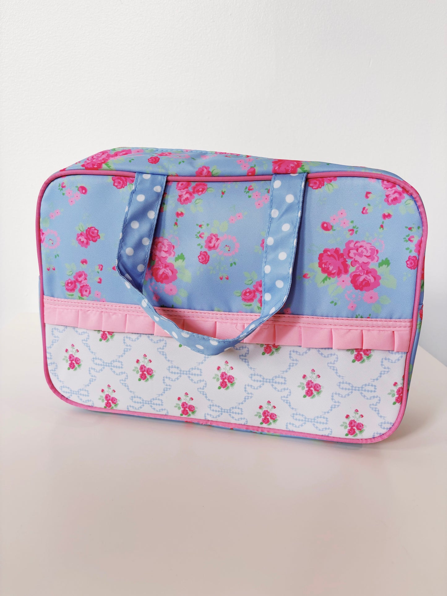 Iscream Ditsy Large Cosmetic Bag