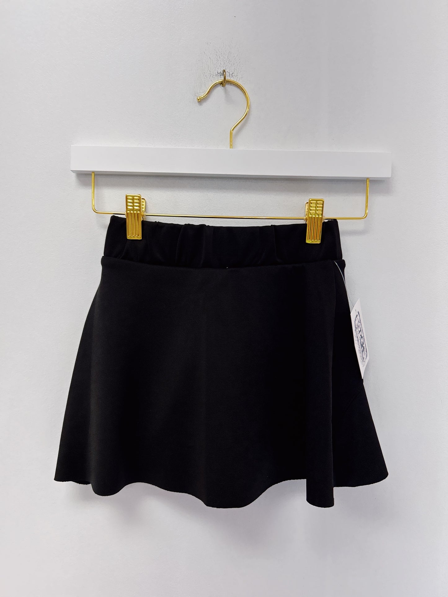 Erge Black Yoga Skort