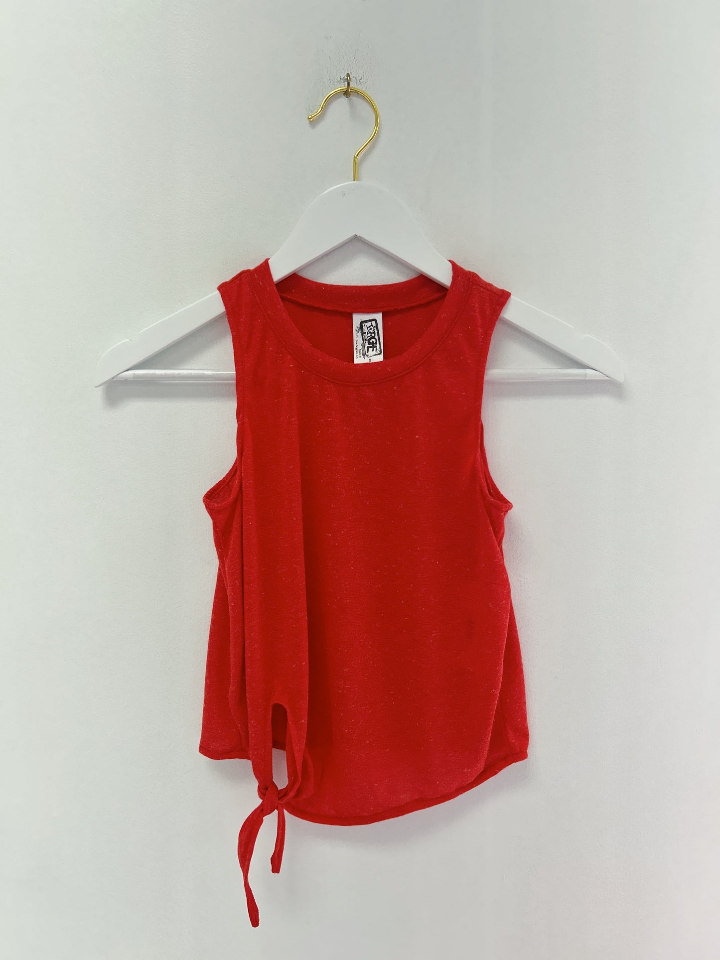 Erge Red Knob Linen Tank