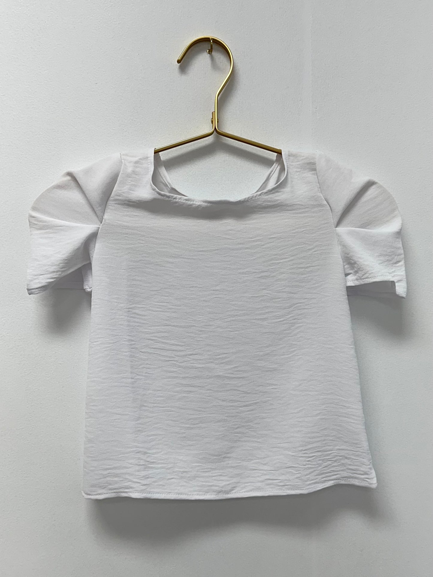 Erge White Airflow Top