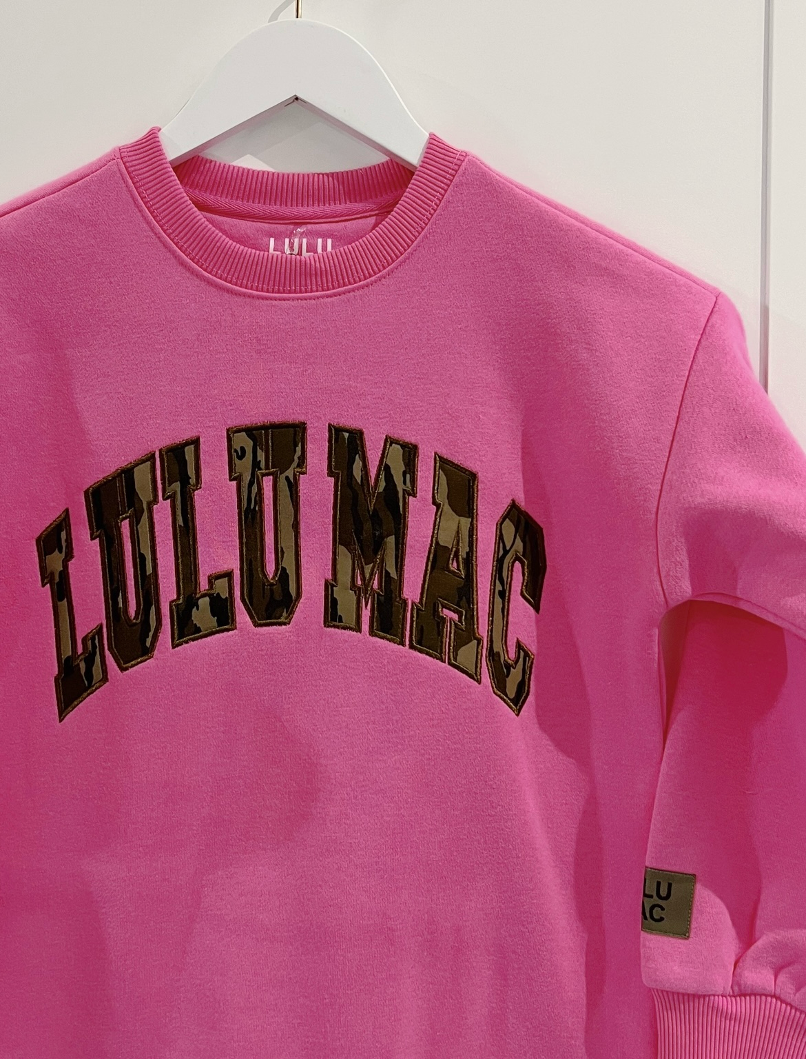 LuLu Mac Youth Bubblegum/Mossy Oak Sweatshirt