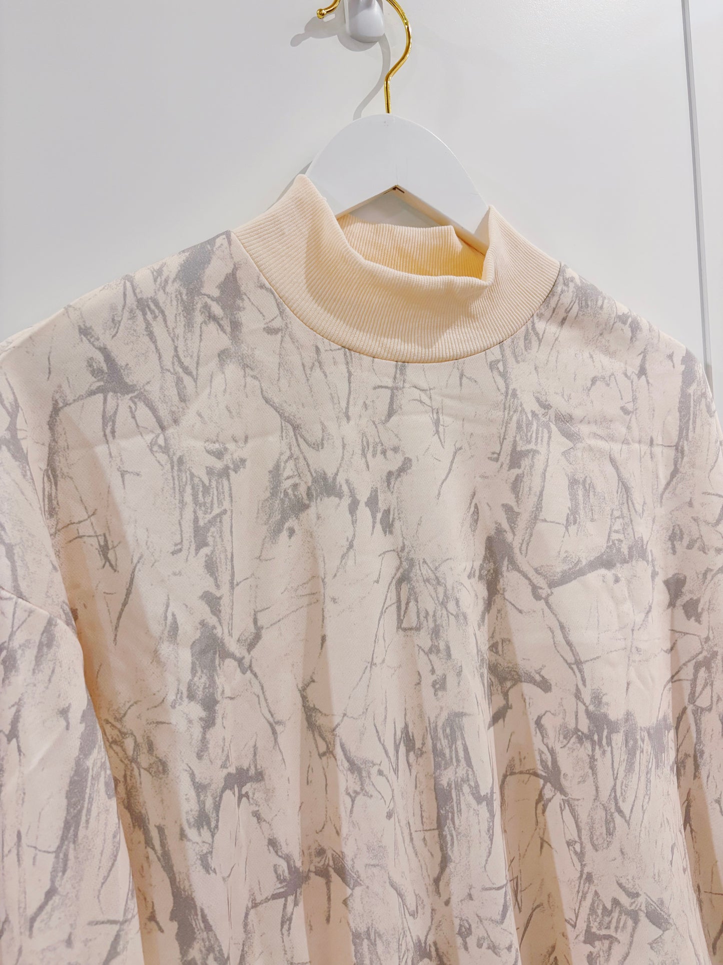 Juniors Khaki Camo Mock Neck Baggy Sweatshirt