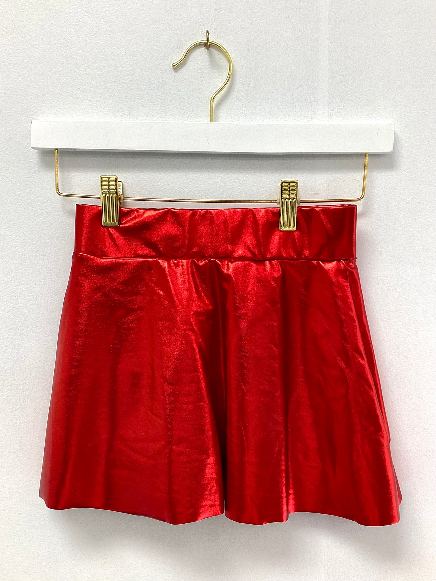 Erge Red Skort