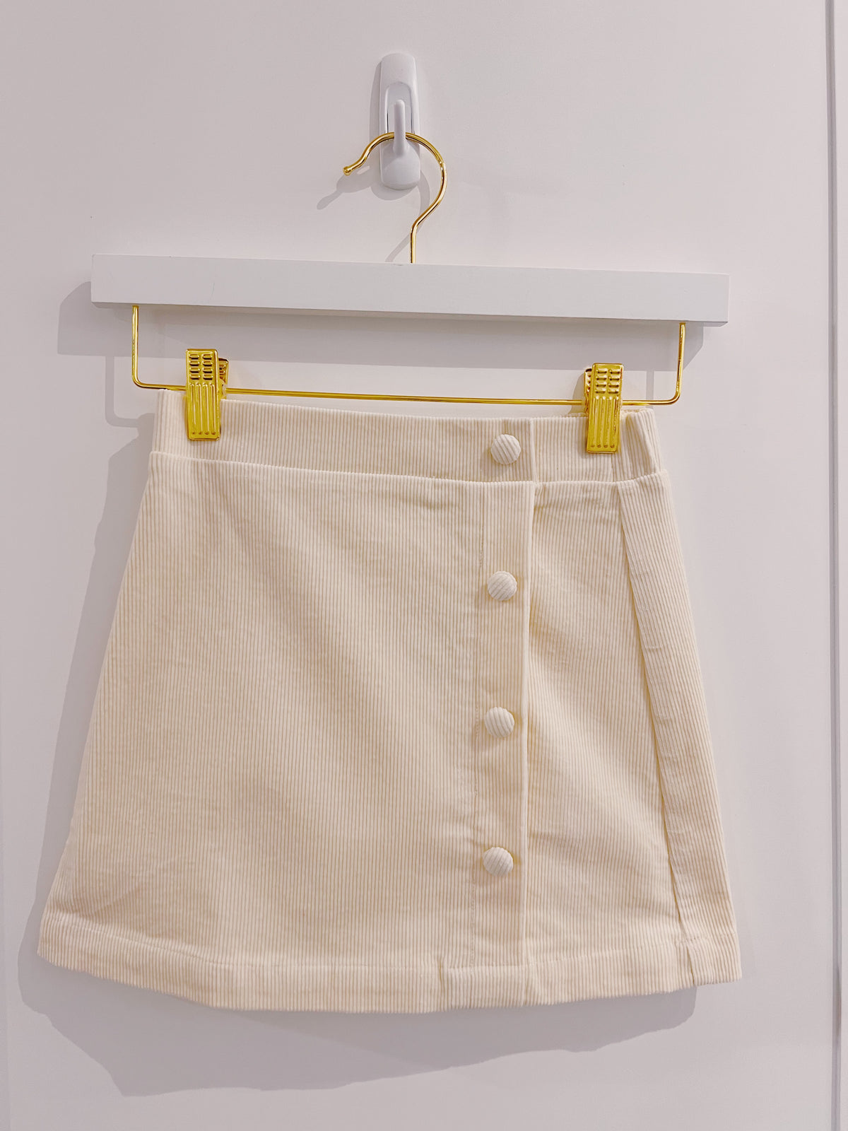 Pleat Winter White Corduroy Reese Skirt