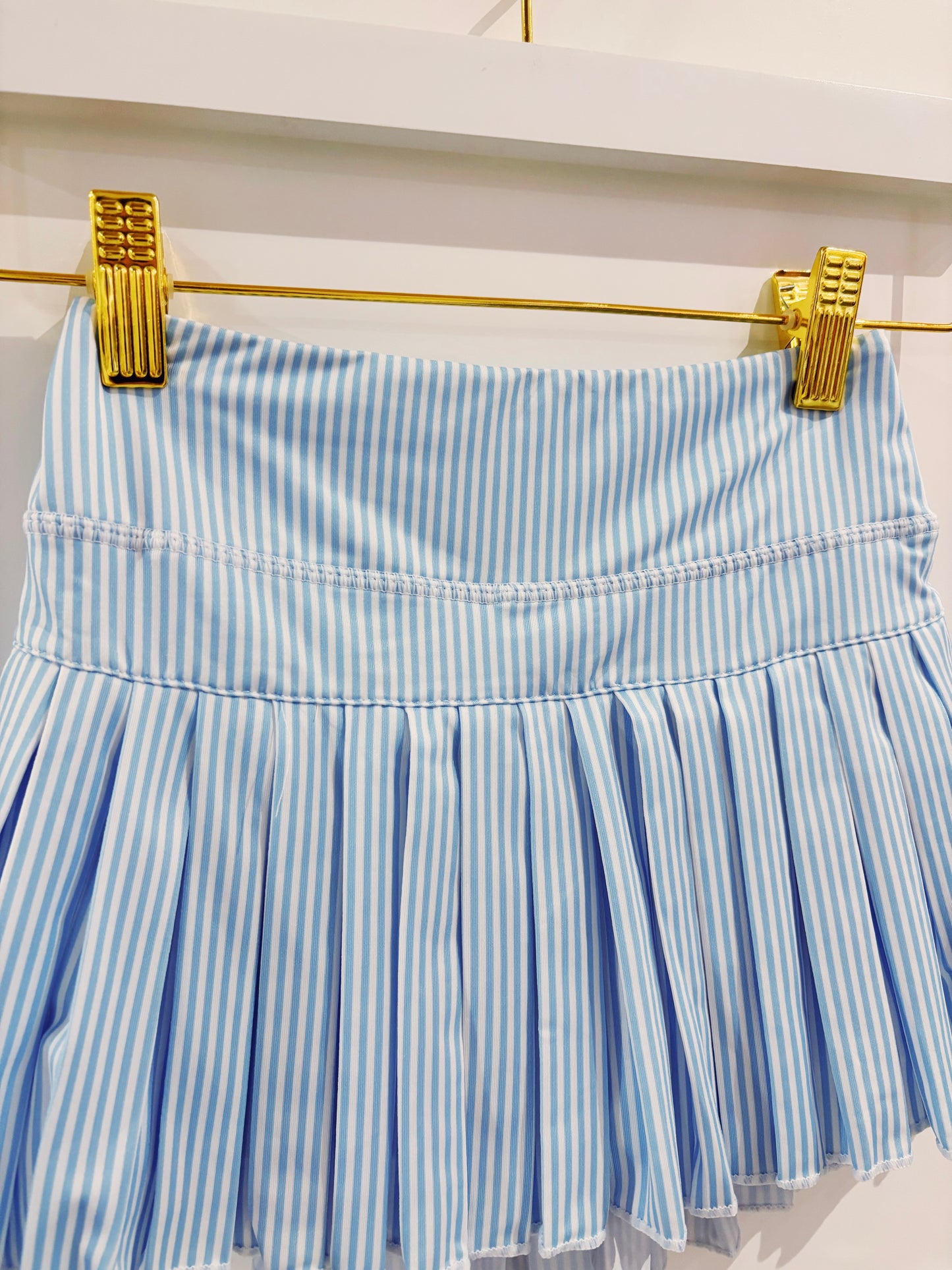 Azarhia Mini Pleated Skort- Light Blue Stripe