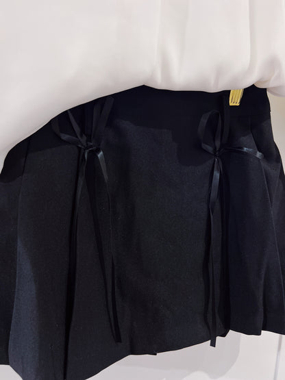 Love Daisy Black Bow Pleated Skirt