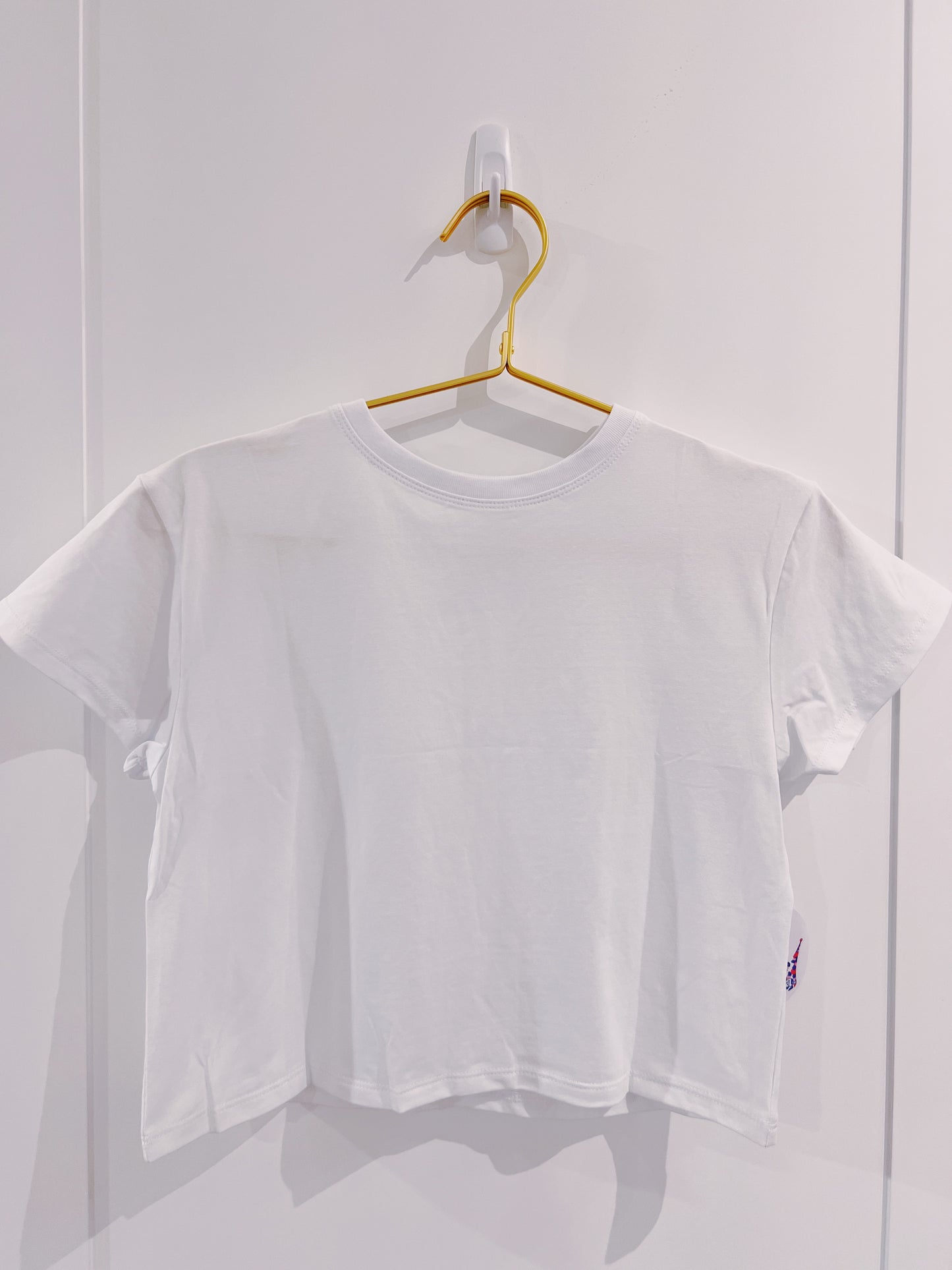 Azarhia Solid Boxy Tee- White