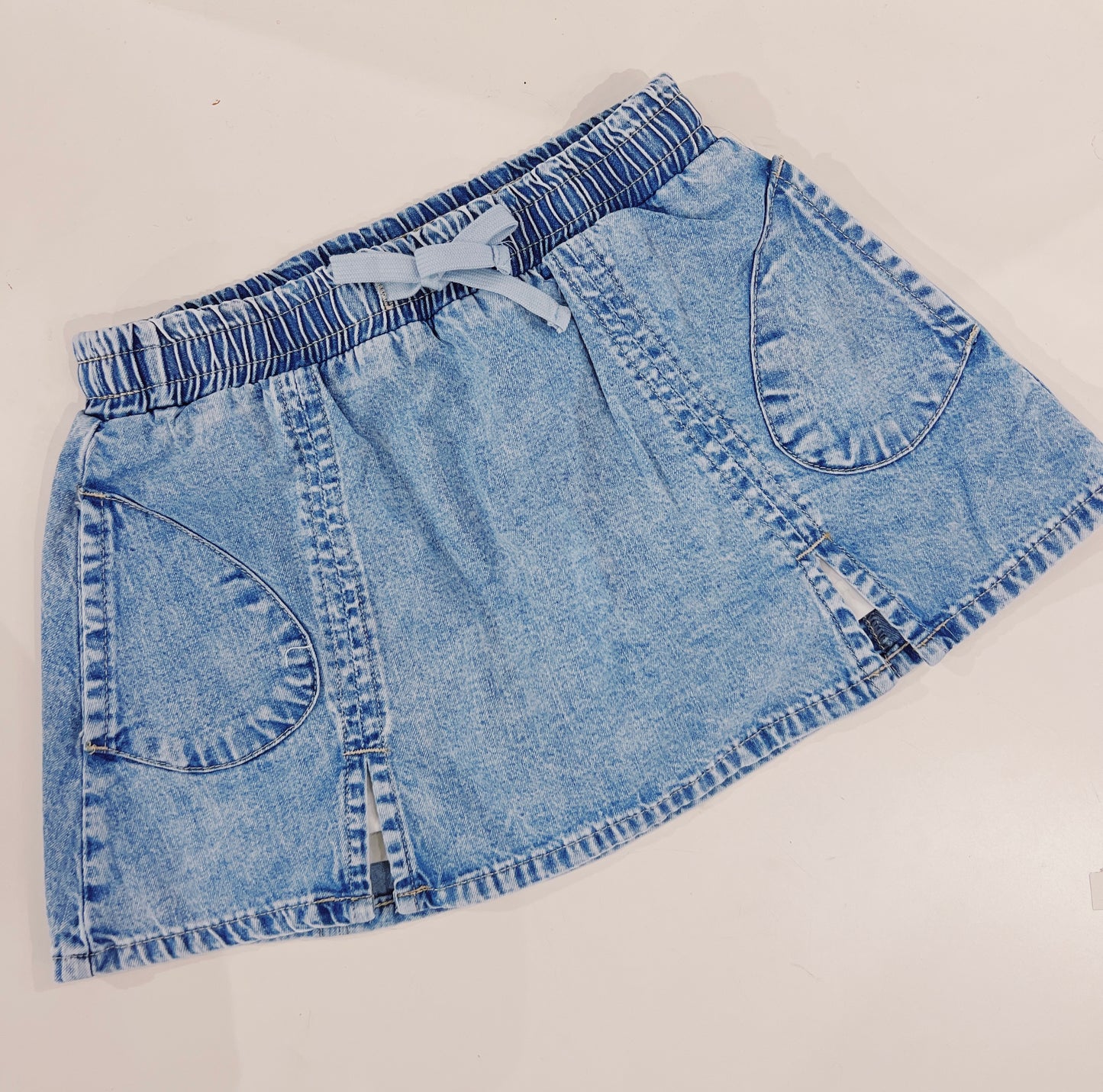 Tractr Light Indigo Skort
