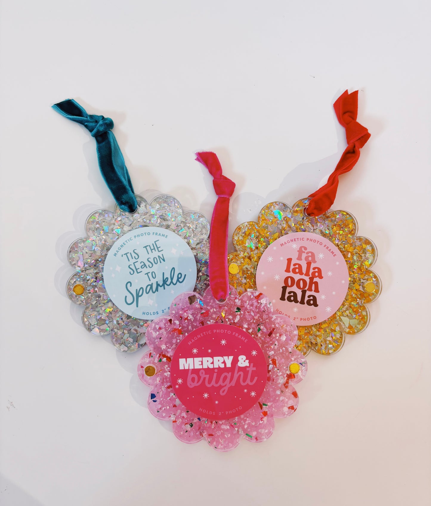 Scalloped Picture Frame Ornament