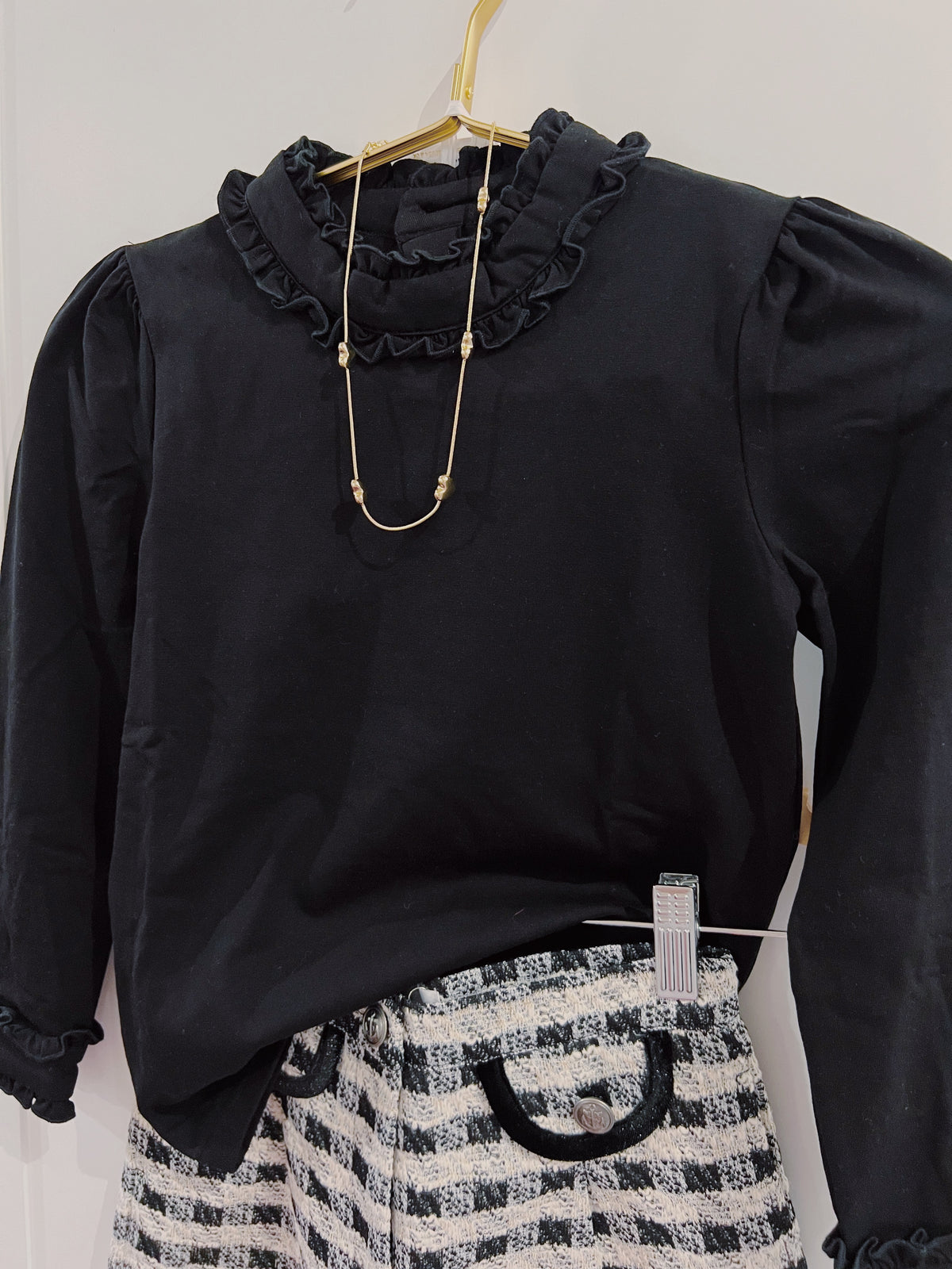 LuLu BeBe Black Ruffle Collar Top