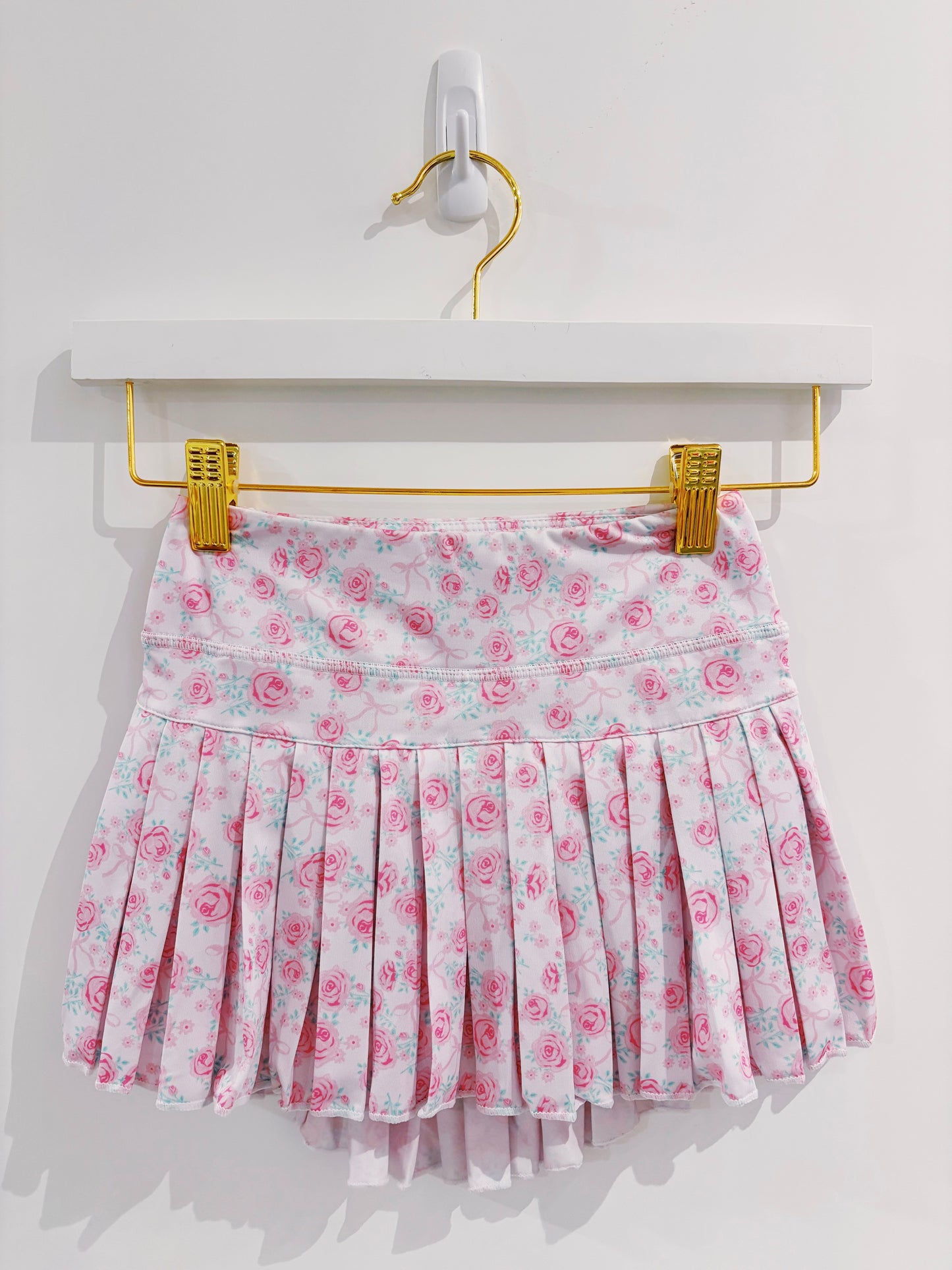 Azarhia Mini Pleated Skort- Rosie Bows