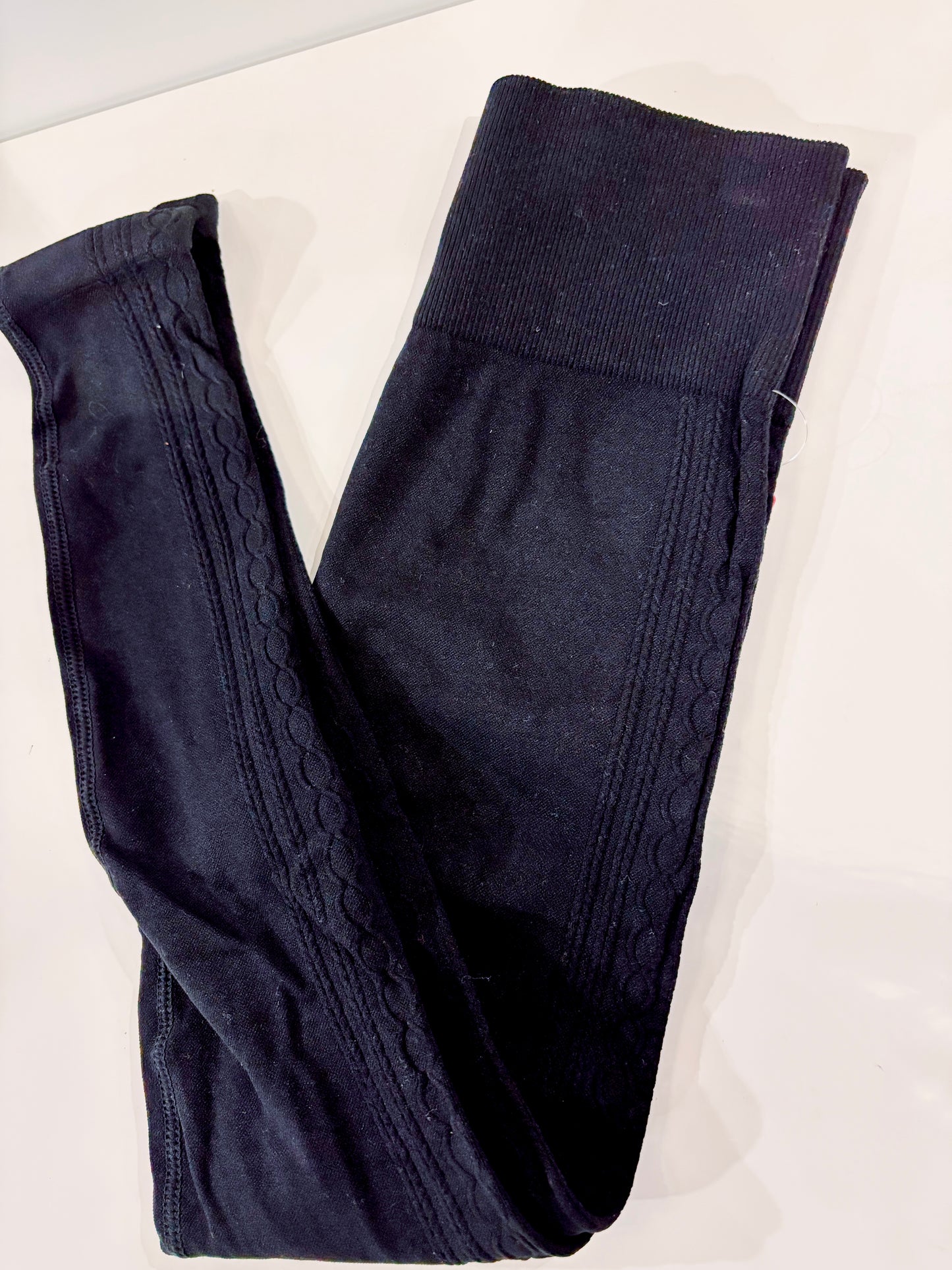 Black Seamless Cable Knit Textured Leggings