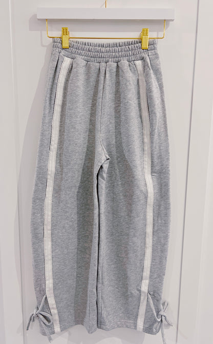 Peach Love Heather Grey Scallop Edge Bow Detail Pant