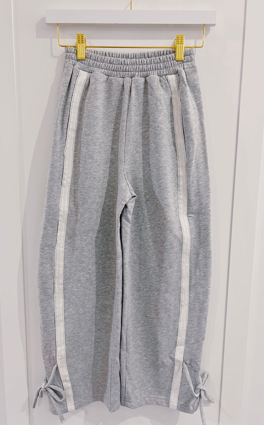 Peach Love Heather Grey Scallop Edge Bow Detail Pant