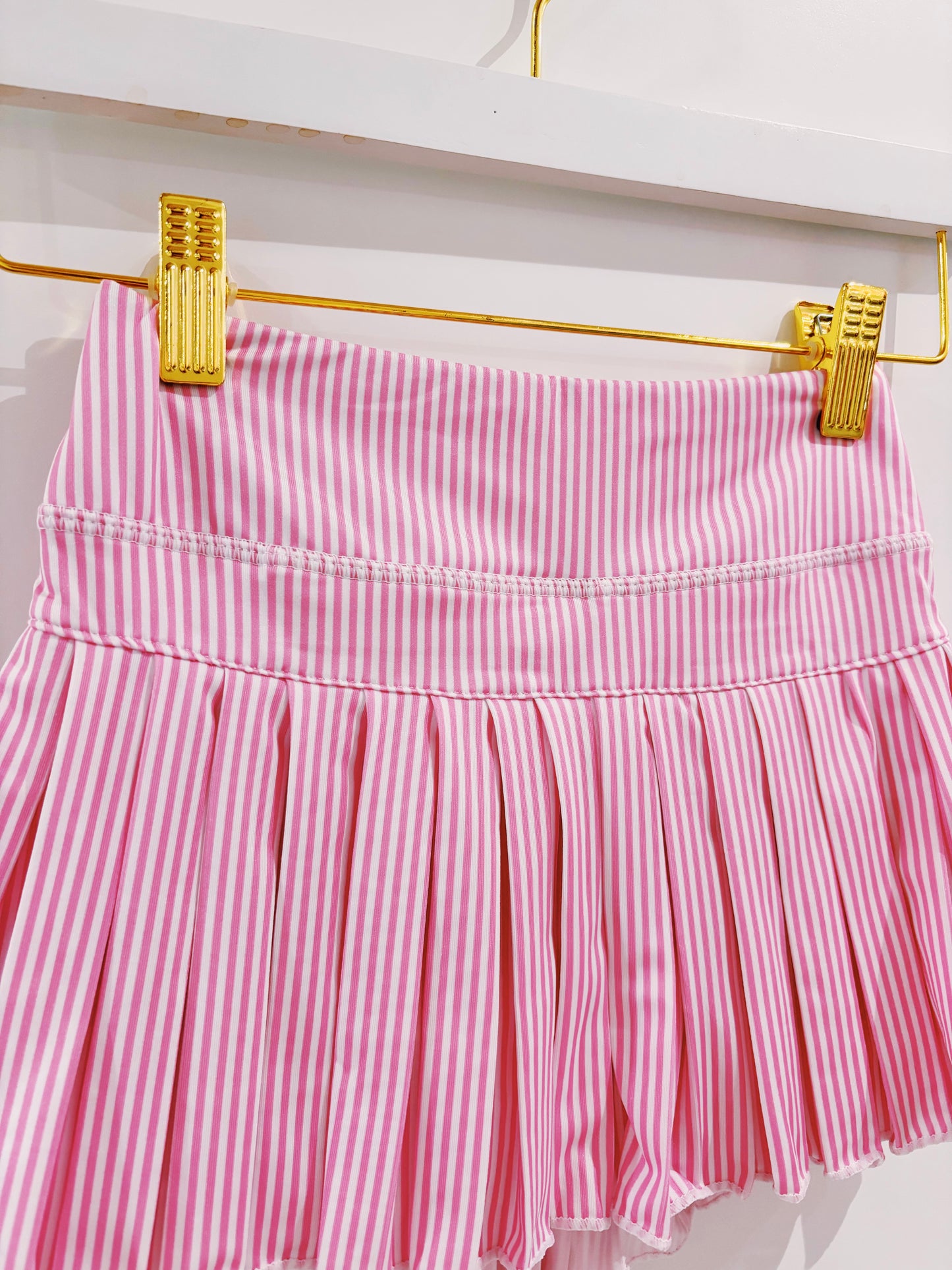 Azarhia Mini Pleated Skort- Pink Stripe