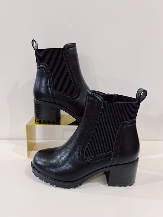 Mia Black Peoni Boot