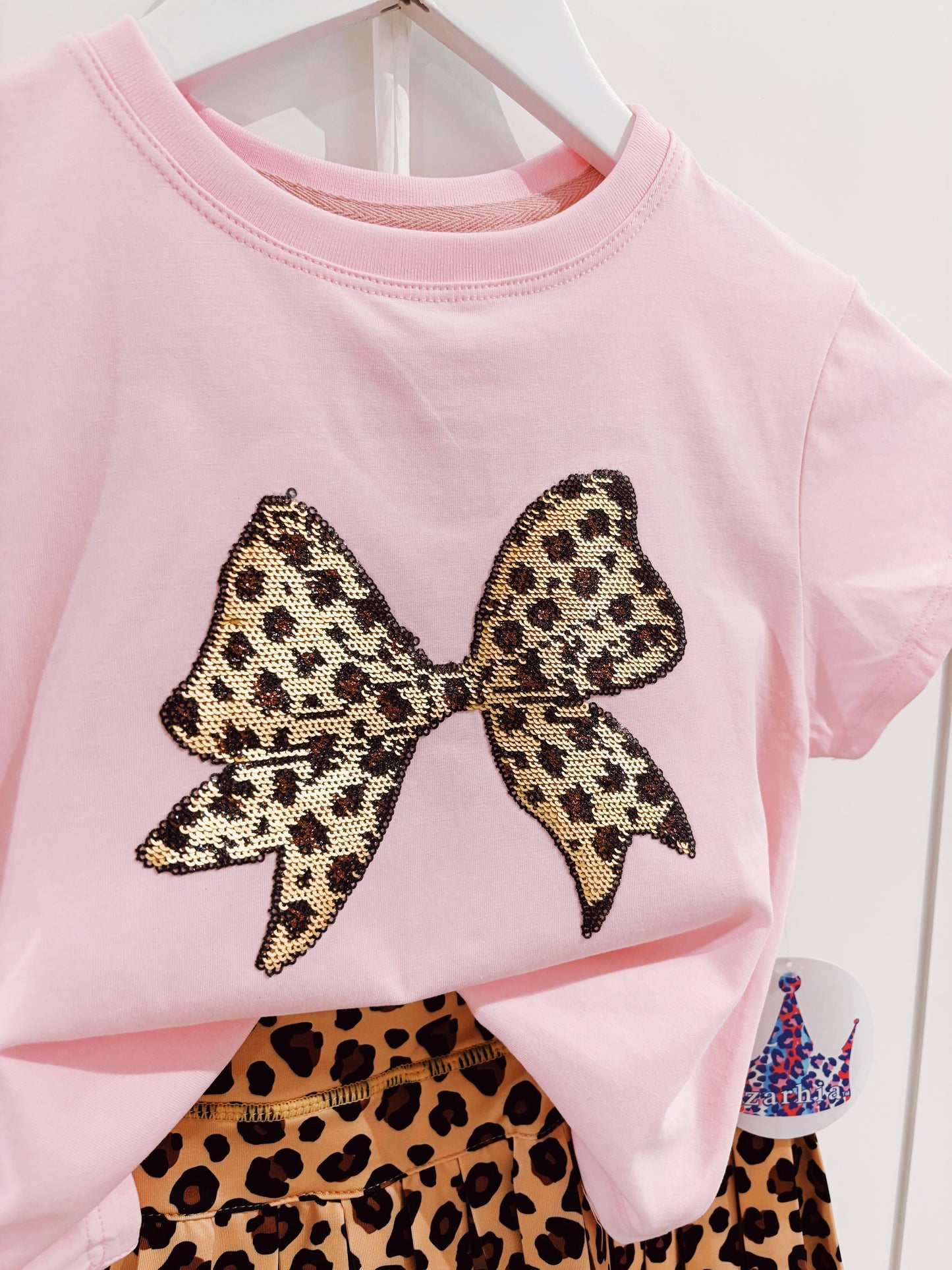 Azarhia Sequin Classic Leopard Bow Boxy Tee