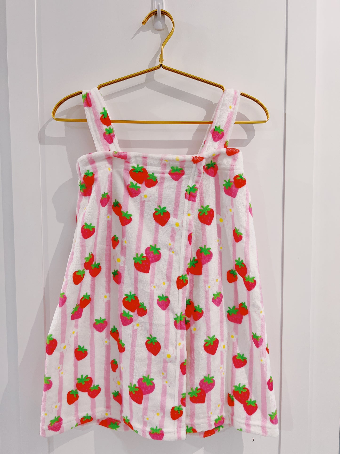 Strawberry Stripes Spa Wrap
