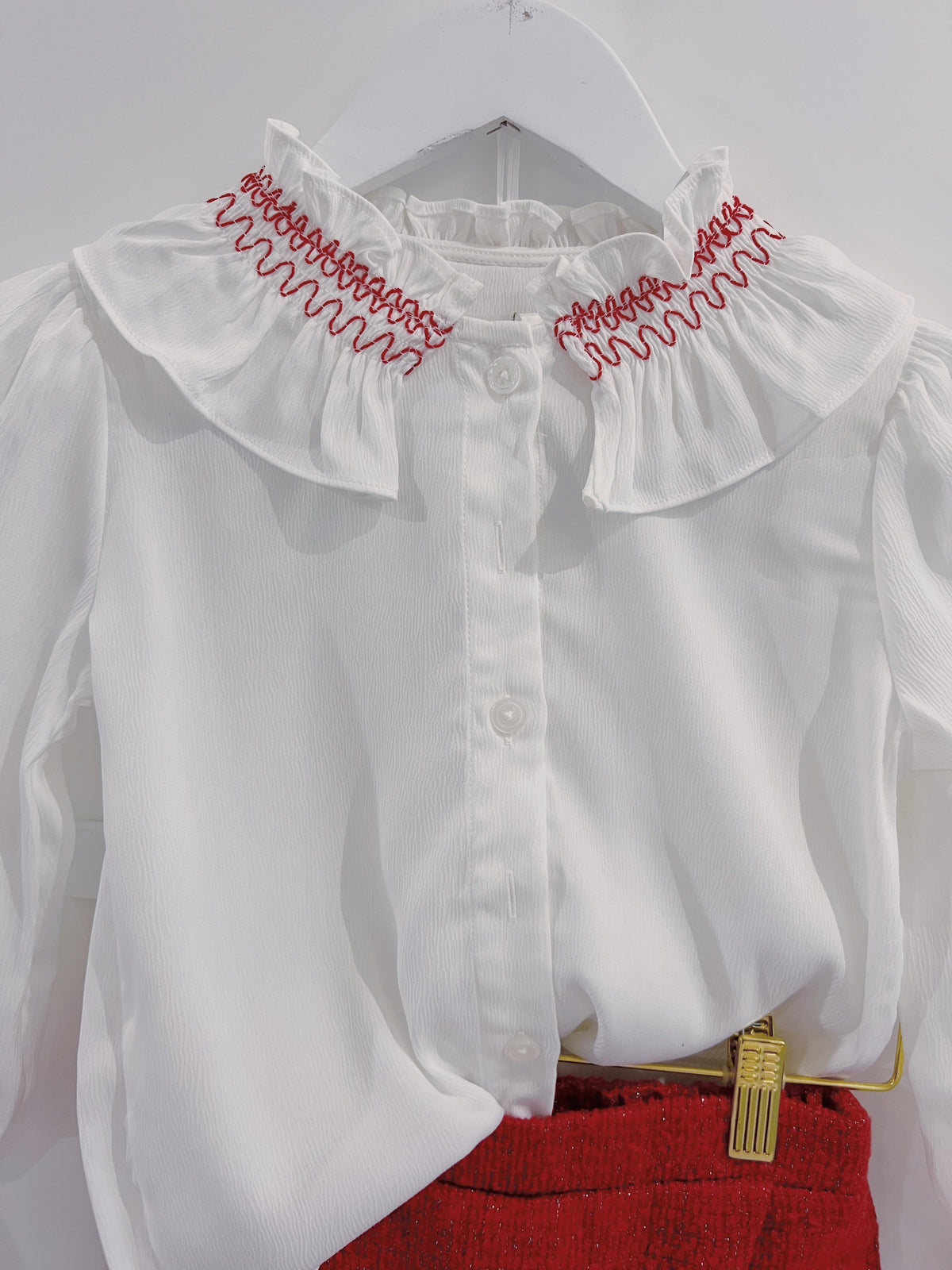 LuLu BeBe White/Red Smocked Ruffle Shirt