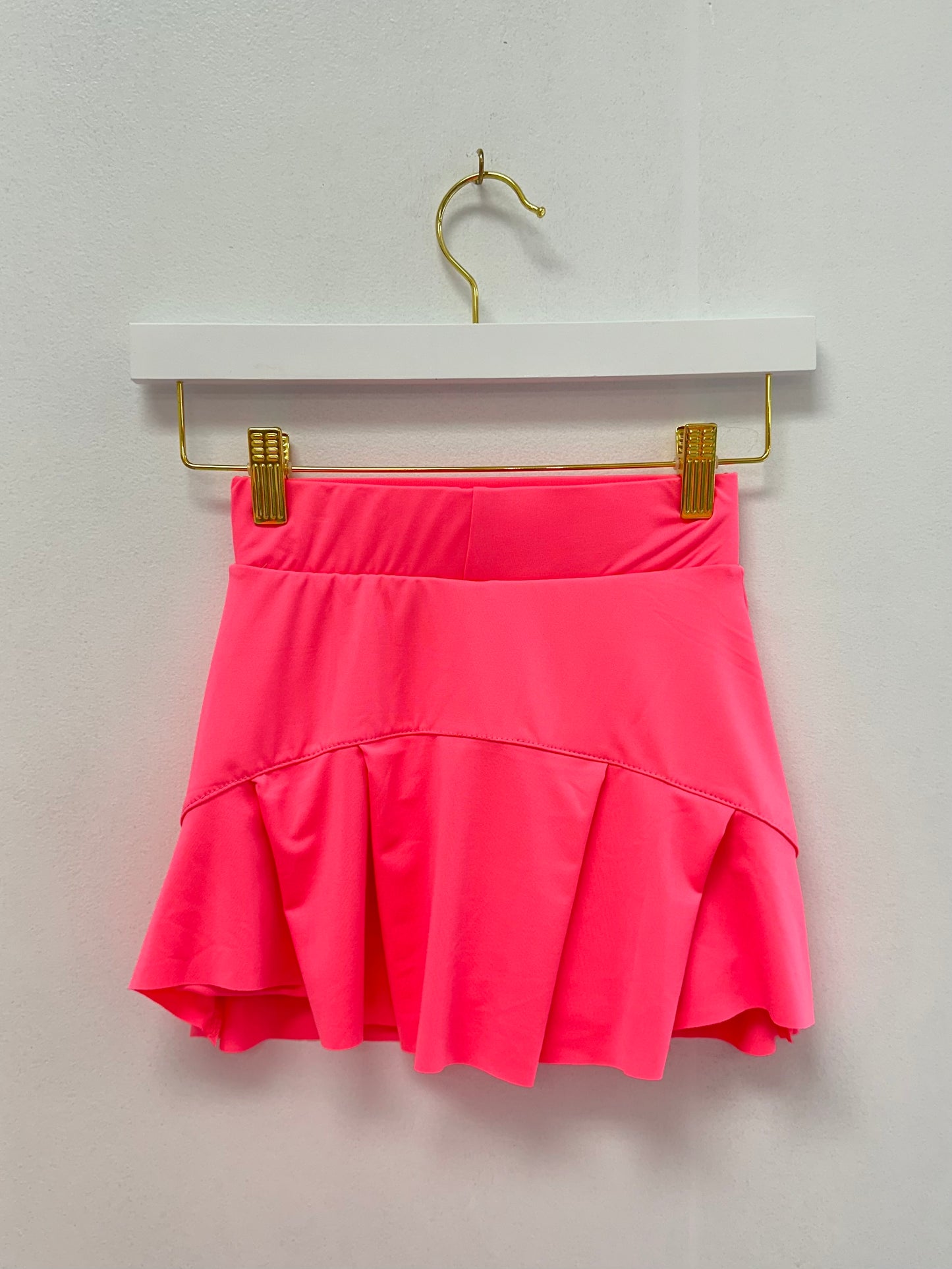 Erge Neon Pink Yoga Skort