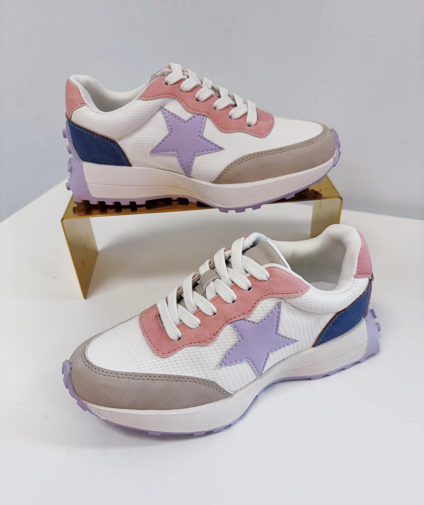 Mia Silver Cayli Star Sneaker