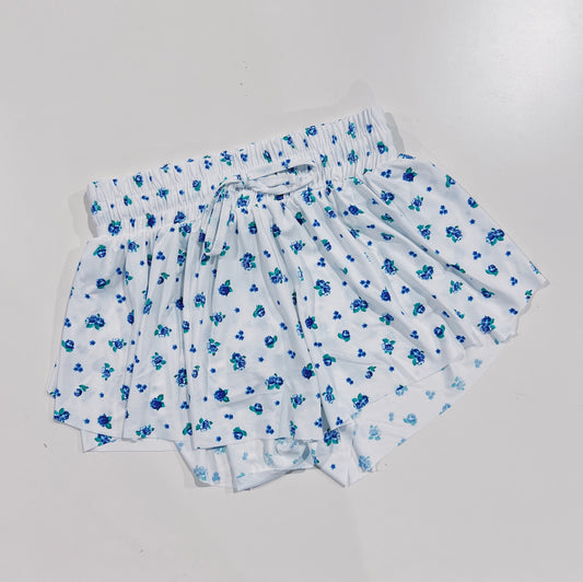 Suzette Tween Blue Ditsy Daisy Fly Away Short
