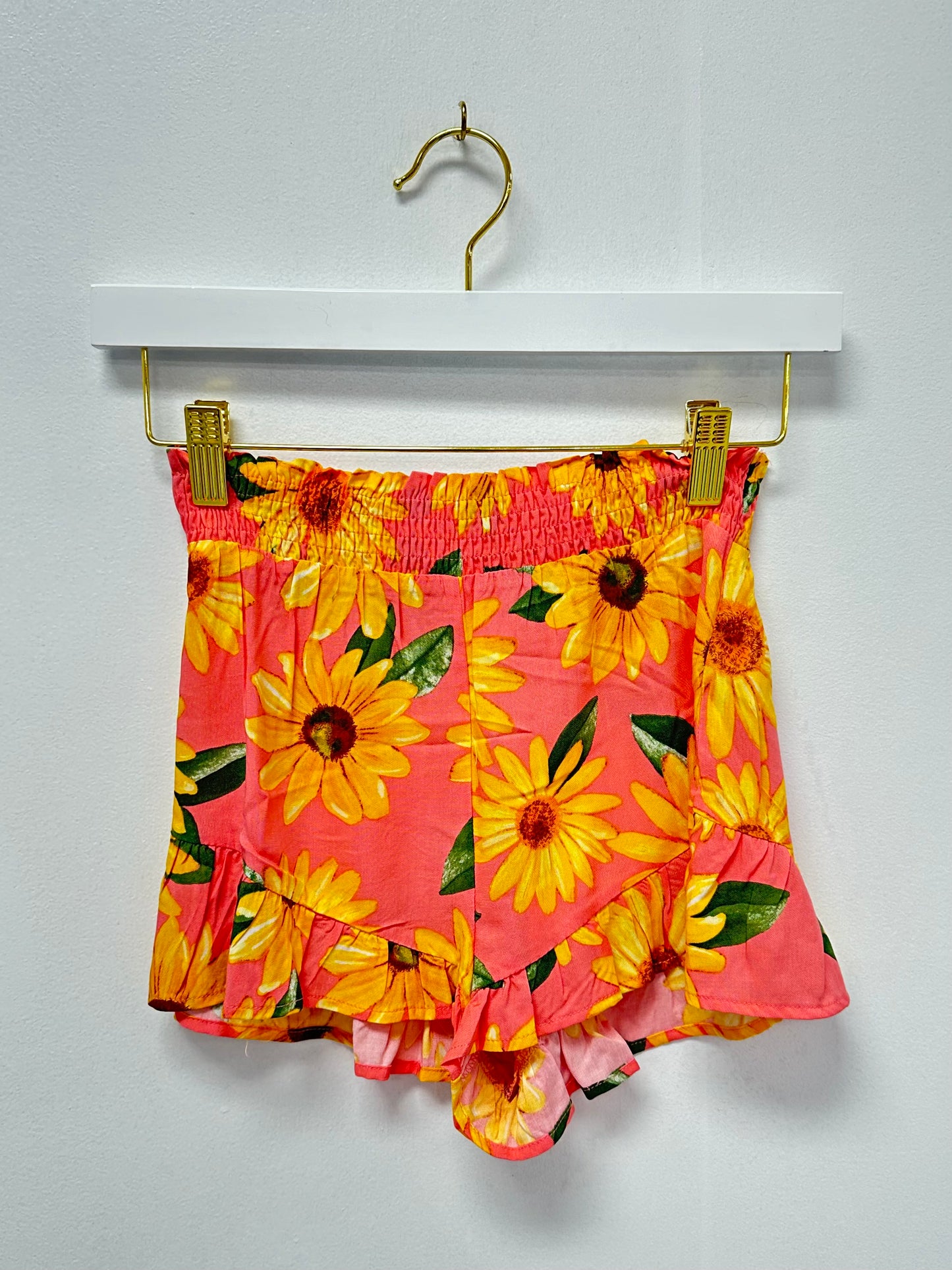 Sadie & Sage Pink Multi Ruffle Shorts