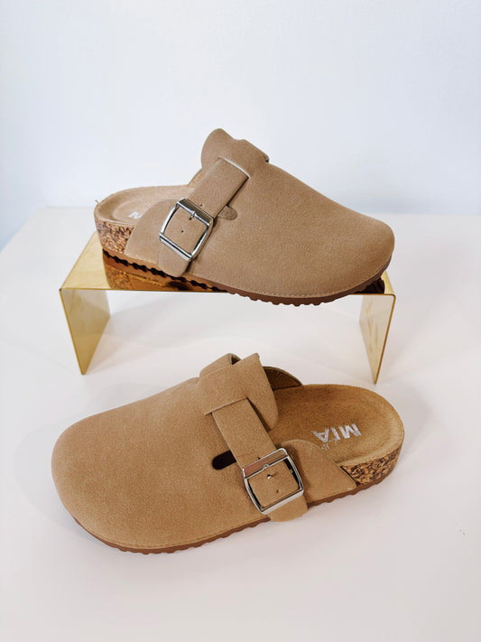 Mia Sand Clarye Slip on